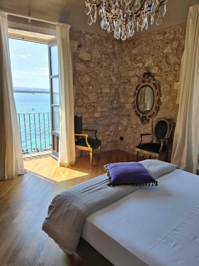 Dimora Aretusa Luxury Сиракуза Екстериор снимка
